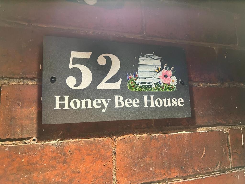 Вилла Honeybee House Редкар Экстерьер фото